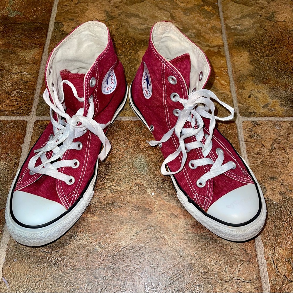 *Barely Worn* Maroon Converse Chuck Taylor All Star High Tops - Retails $65